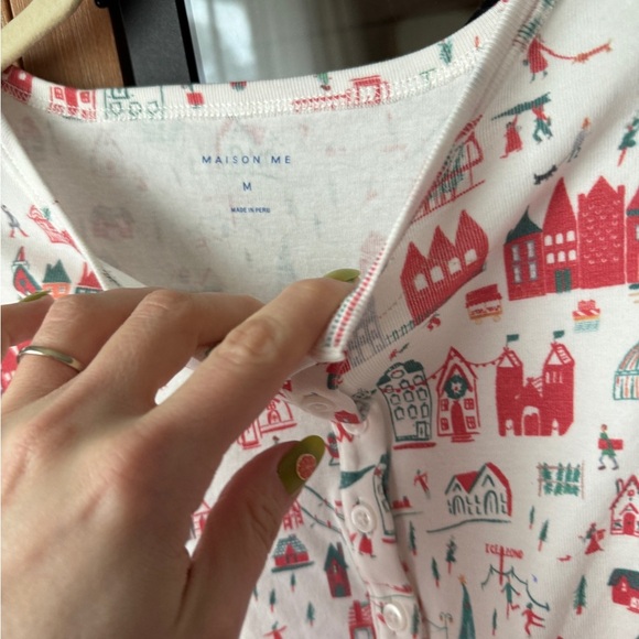 Roller Rabbit Christmas Village Pajama Set - Picture 5 of 8